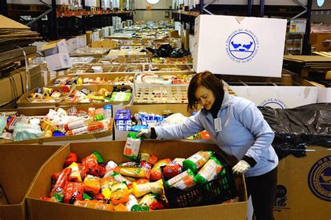 Los Bancos De Alimentos En Crisis Las Donaciones Bajan Un