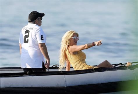 Victoria Silvstedt Bikini Porn Pictures Xxx Photos Sex Images Pictoa