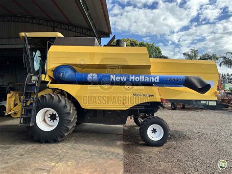 Colheitadeira New Holland Tc Venda Caminh Es E Carretas