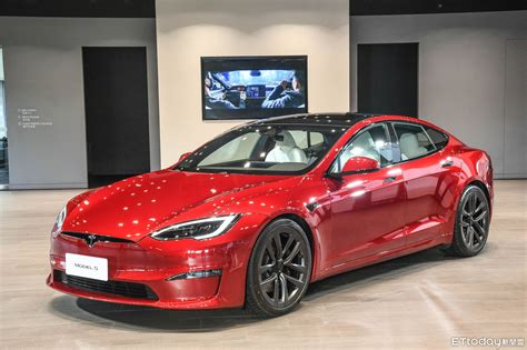 「特斯拉model X」漲價了！北美plaid漲幅6 折合新台幣16萬 Ettoday車雲 Ettoday新聞雲