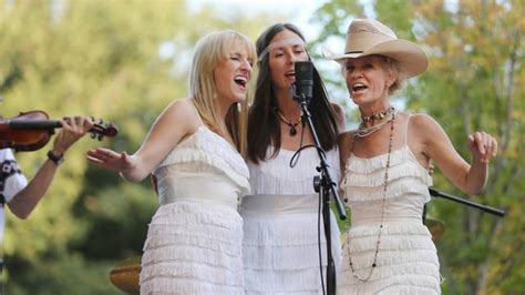 Walnut Valley Festival A Full Circle Moment For Cherokee Maidens