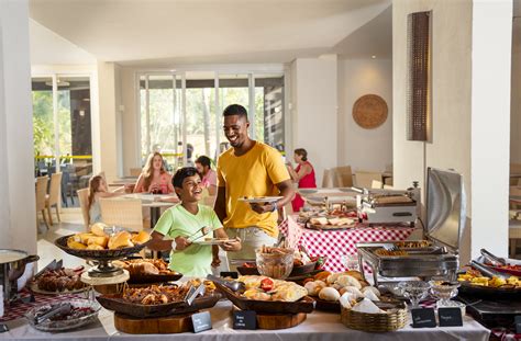 Hot Beach Olímpia dá 10 de desconto na compra antecipada de diária de seus quatro resorts PicNews