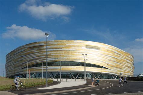 Double the fun: Derby velodrome cradles concert venue | RIBAJ