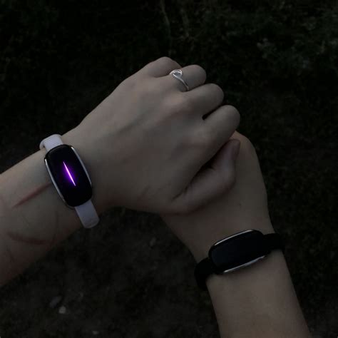 How Do Long Distance Relationship Bracelets Work? - A Fashion Blog