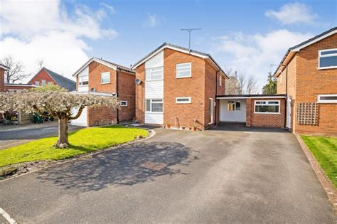 3 Bedroom Link Detached House For Sale In Iver Road Chester Ch2 1rl