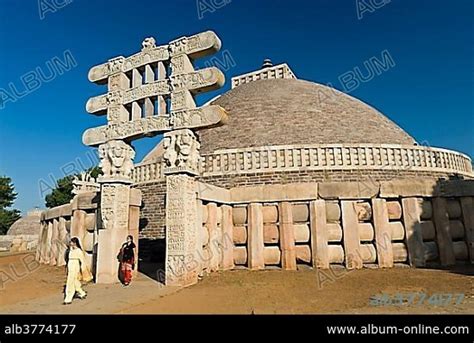 Stupas Of Sanchi Unesco World Heritage Site Built By King Ashoka