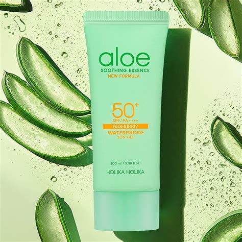 Holika Holika Aloe Soothing Essence Face & Body Waterproof Sun Gel ...