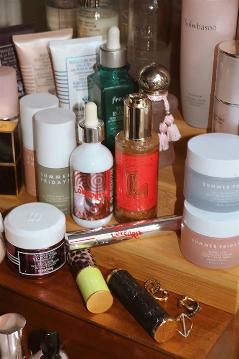 LIP GLOW OIL – Loveorie
