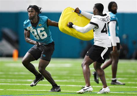 Jacksonville Jaguars Announce Rookie Wide Receiver Suffers ACL Injury