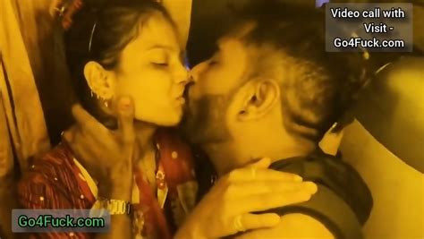 Bus On Public In Blowjob In Hot Girl With Boyfriend