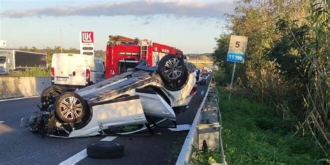 Lamezia Incidente Stradale Sulla Ss Due Feriti Corriere Di Lamezia