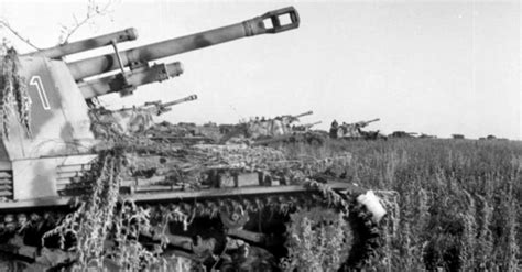 Unseen Pictures Of The Biggest Tank Battle of WWII | War History Online