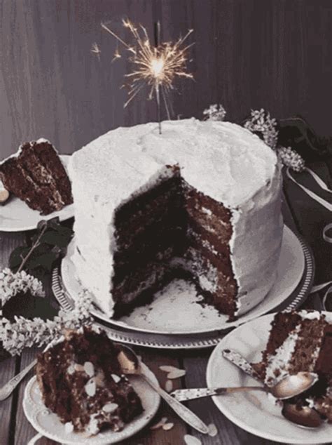 Birthday Cake GIF - Birthday Cake - Discover & Share GIFs