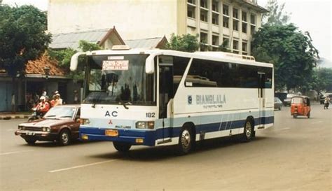 11 Potret Bus Kota Jakarta Tempo Dulu Yang Kental Nuansa Nostalgia