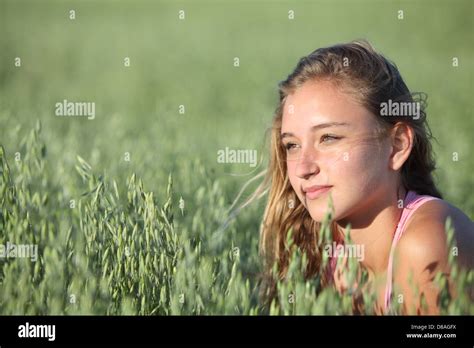 Belle Fille Adolescente Banque De Photographies Et Dimages Haute