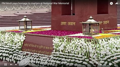 Pm Modi Inspects The Guard Of Honour At Red Fort On Th Indenpence Dey