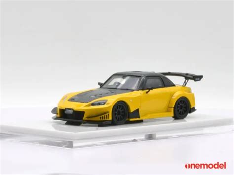 ONE MODEL HONDA S2000 - J'S RACING AP2 - YELLOW 1:64 - Direct Model Cars