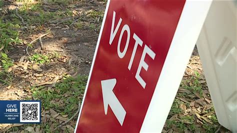 Hundreds Cast Their Ballots As Early Voting Begins In Manatee County