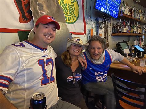 Official Buffalo Bills Backer Bar Cheerful Bullpen