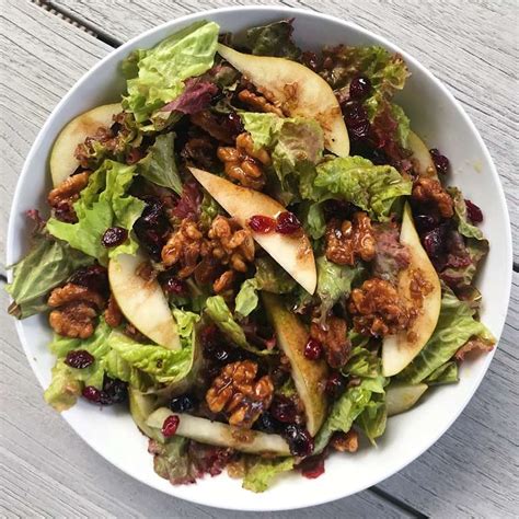 Green Salad With Candied Walnuts Fresh Pears And Balsamic Vinaigrette