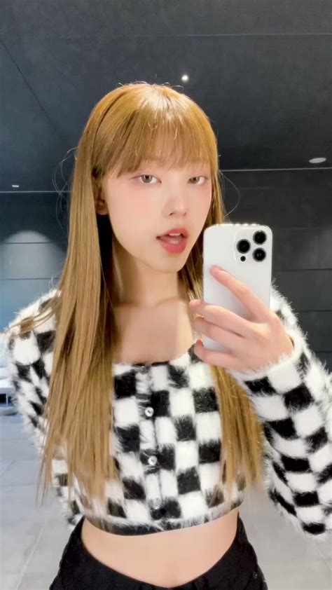 Newjeans Loops 🐇 On Twitter Mirror Mirror 🪞newjeans 뉴진스 Newjeans