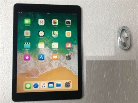 Apple iPad Air 2 64GB, Wi-Fi, 9.7in - Space Grey (Latest iOS 15 ...