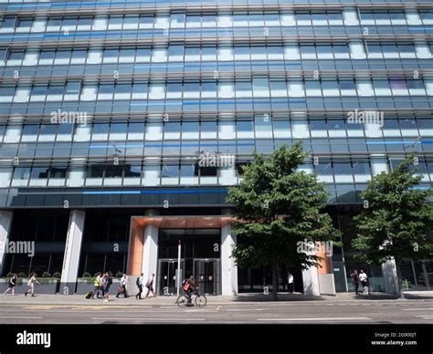 Aldgate House London Hi Res Stock Photography And Images Alamy