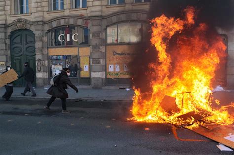 25 000 euros dor volés dans une boutique lors de la manifestation de