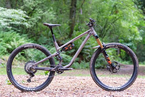 First Ride 2021 Commencal Meta Tr Is Mini Enduro A Thing Pinkbike