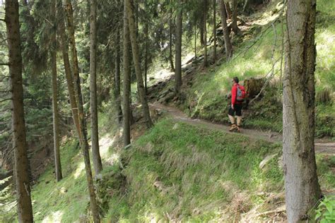 Etappen Des Meraner H Henweges Meraner H Henweg Im Naturpark