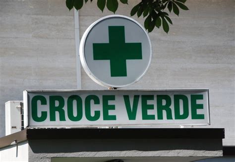 La Croce Verde Di Macerata Cerca Personale Picchio News Il Giornale