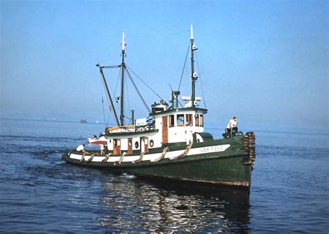 Tugboat Iver: Specs and a little history.