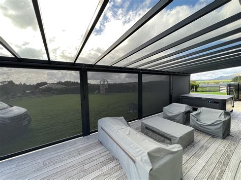 outdoor screens for movies