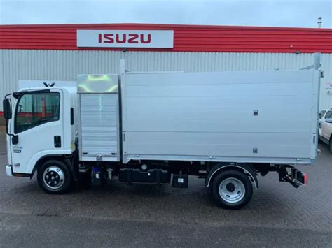 ISUZU TRUCKS GRAFTER N35 150 T LWB Arb Tipper BRAND NEW 37 995