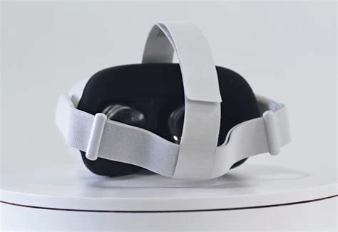 Oculus Quest 2 zeigt sich im Video