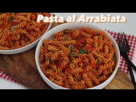 Pasta al Arrabiata Nudeln mit scharfer Soße Acili Makarna sosu