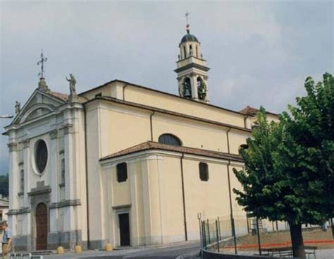 Chiesa S Stefano Piazza Santo Stefano Cisano Bergamasco Bg