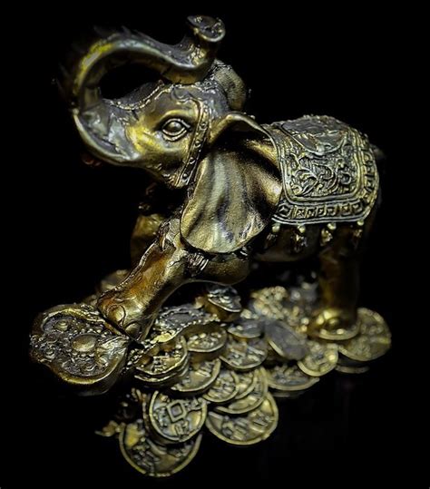 Gold Statue Elephant Free Image Download