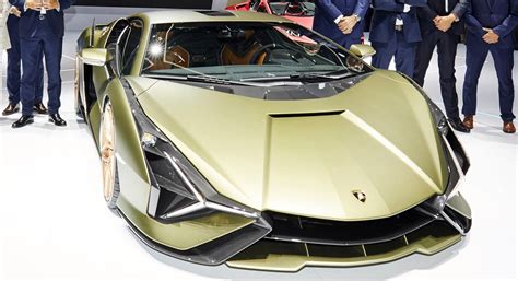 2021: A Year Of Accolades For Lamborghini Super Sports Cars | EN.WHEELZ.ME