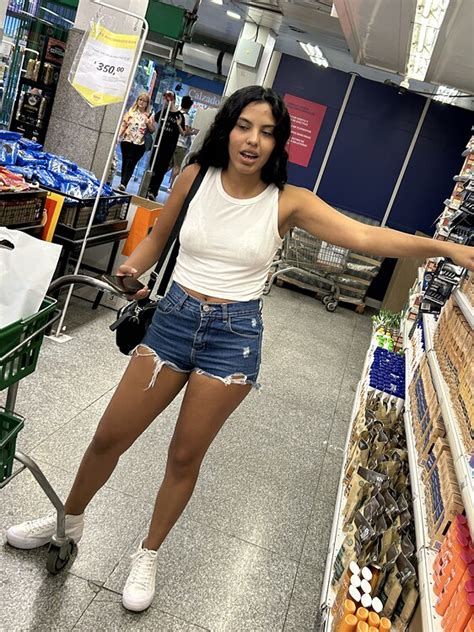 Can You See Her Nipples Ass Forum