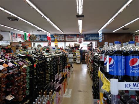 Liquor Store «Town & Country Liquors», reviews and photos, 2944 W 47th St, Chicago, IL 60632, USA