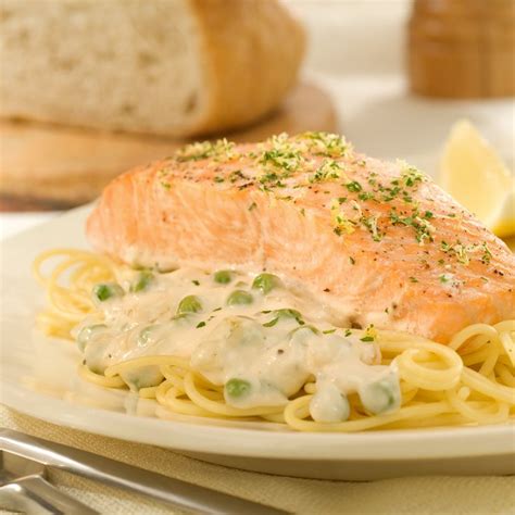 Creamy Salmon Alfredo Recipe Bertolli Recipe Salmon Alfredo Recipe Pasta Recipes Alfredo