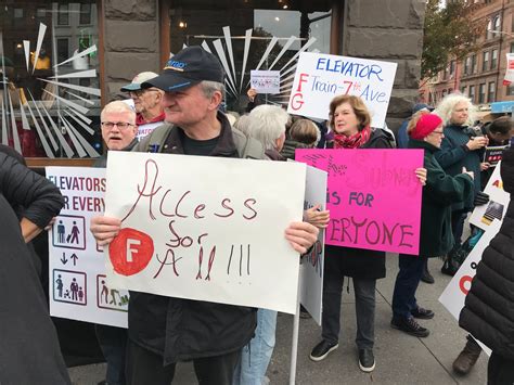 70 Steps Are Too Many! Locals Renew Call On MTA To Install Elevator at