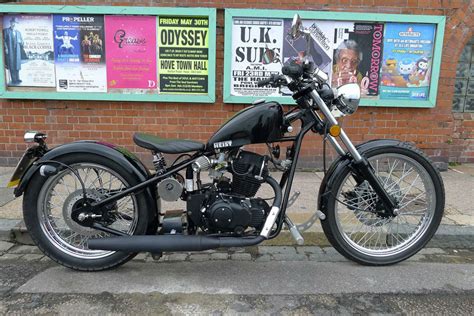 Sinnis Heist 125 Motorbike 125cc Custom Bobber Style Learner Legal