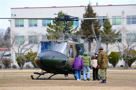 令和4年度航空機体験搭乗（大和駐屯地）｜みちのくweb 陸上自衛隊東北方面隊