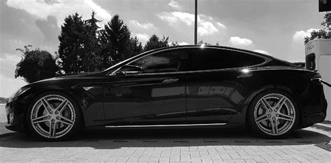 Tesla Model S Tuning Und Felgen In 21 Und 22 Zoll Wheelsandmore