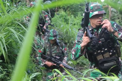 Pasukan Yonif Raider 754 Tutup Pagar Saat Komandan Pamit Videonya