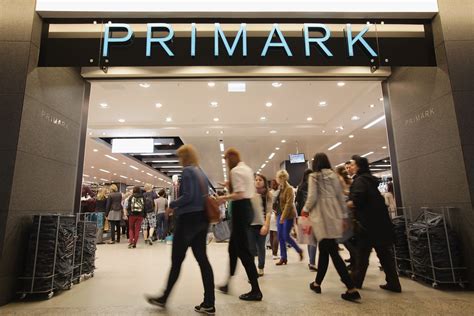 Primark Apre Nel Centro Commerciale Maximall Di Pontecagnano Salerno