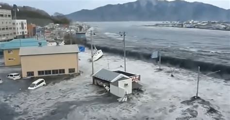 Video Fukushima Terremoto E Tsunami Anni Fa Il Disastro Che