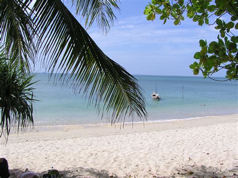 The 7 Best Beaches In Thailand: Experience Tropical Bliss - Earth Curious